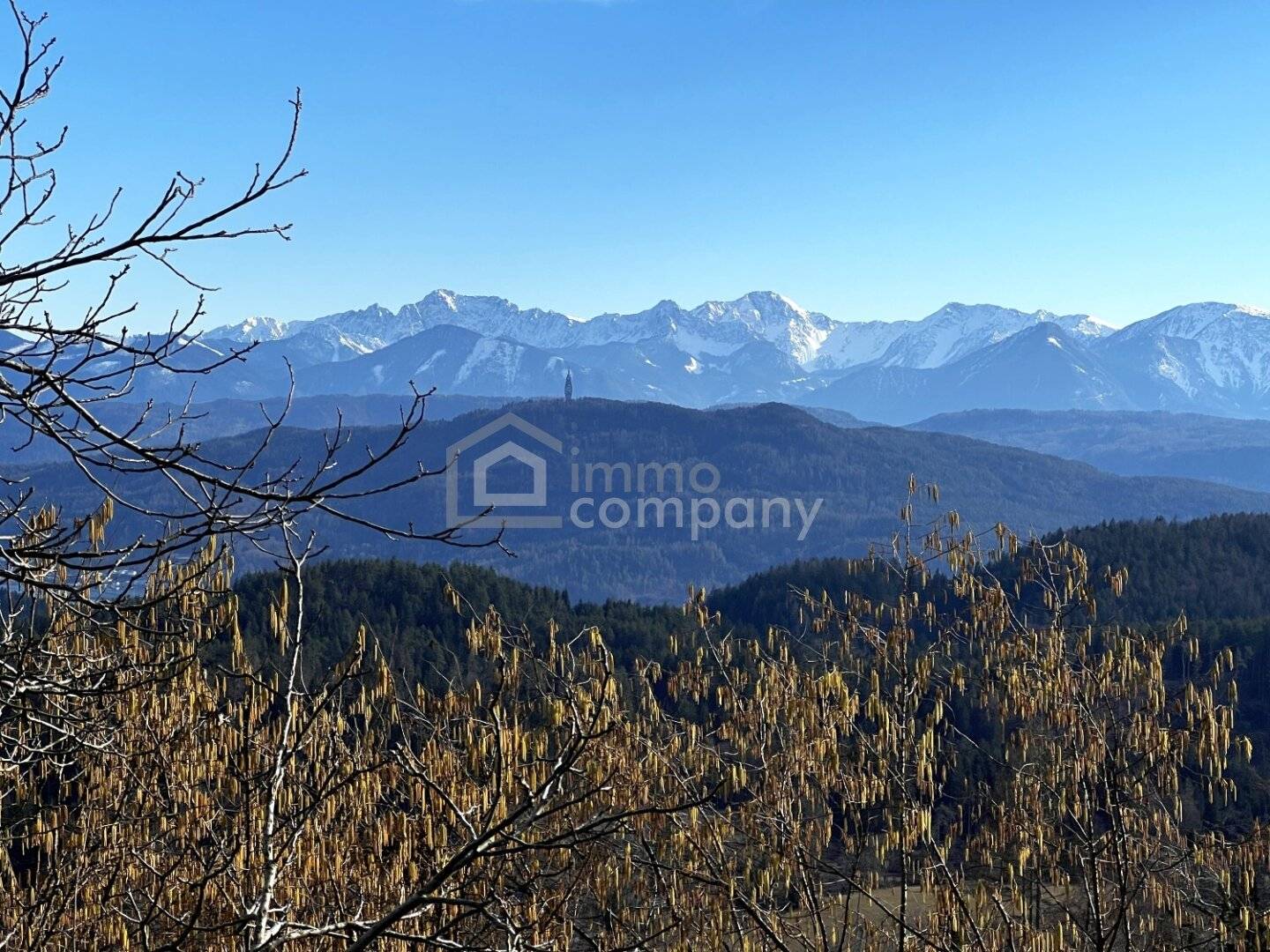 REFUGIUM mit Fernblick - Eigenheim mit großem Garten Nähe Pörtschach am Wörthersee