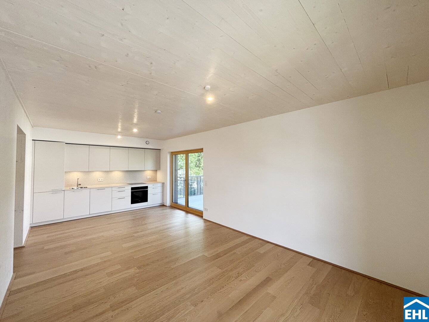 Erstbezug Neubauwohnung mit Balkon und Fußbodenheizung