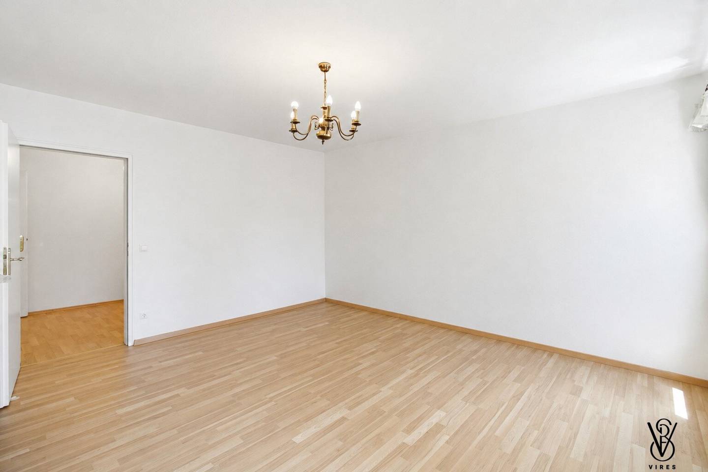 Wohnung mit Loggia und Fernblick am Donaupark