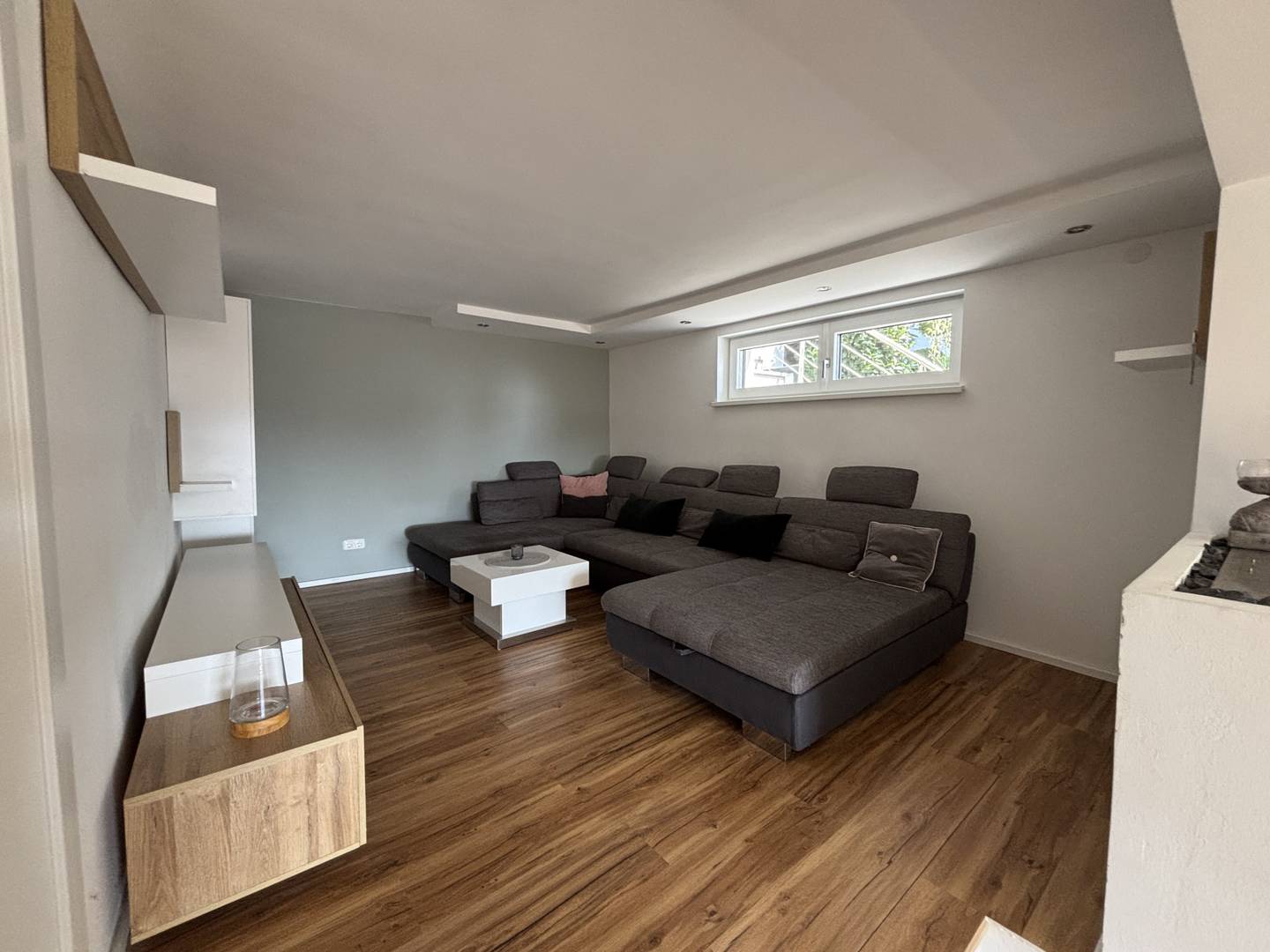 Duplex house with winter garden and sauna offering scenic views