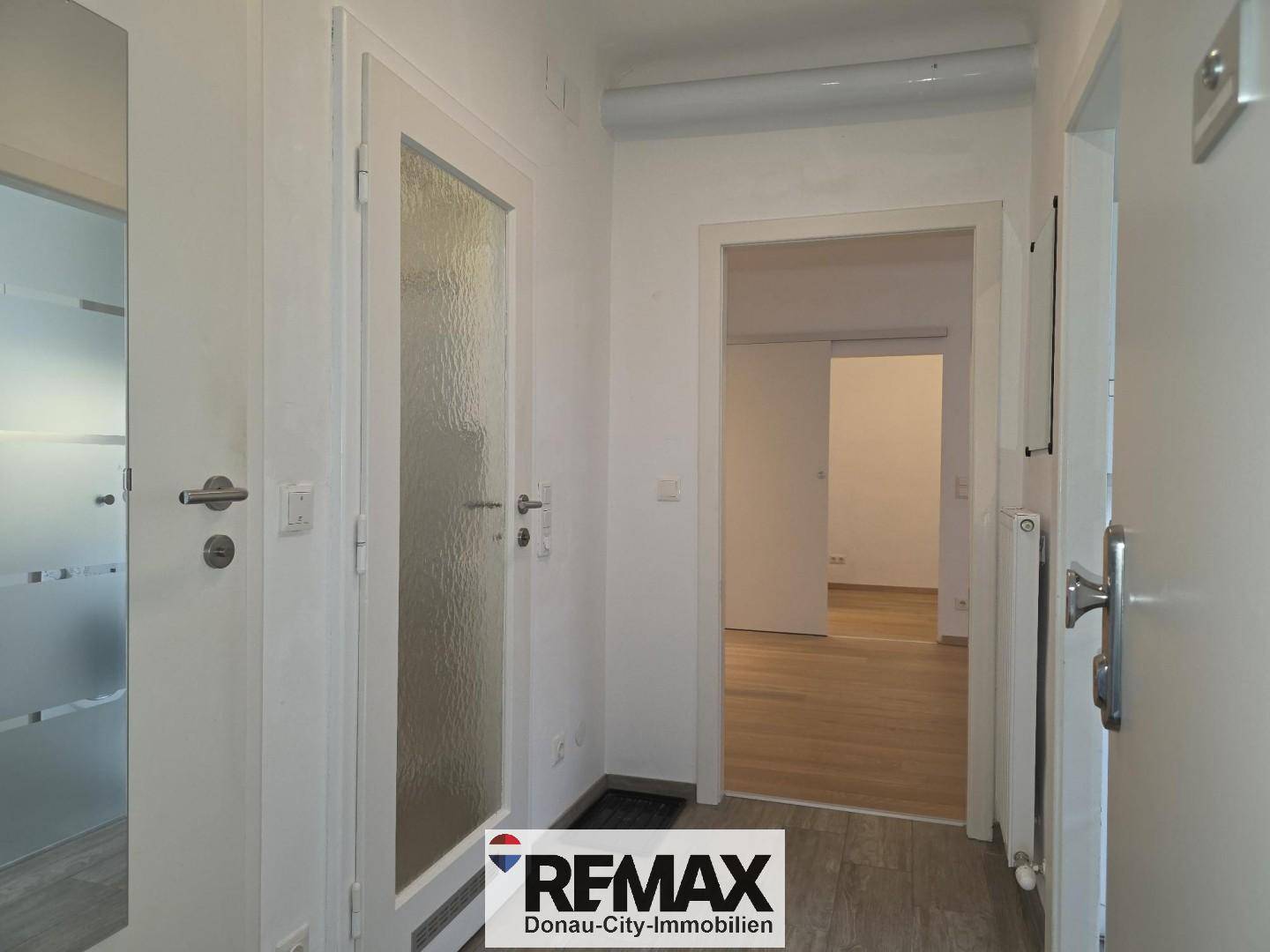 Move in ready apartment with park like courtyard view