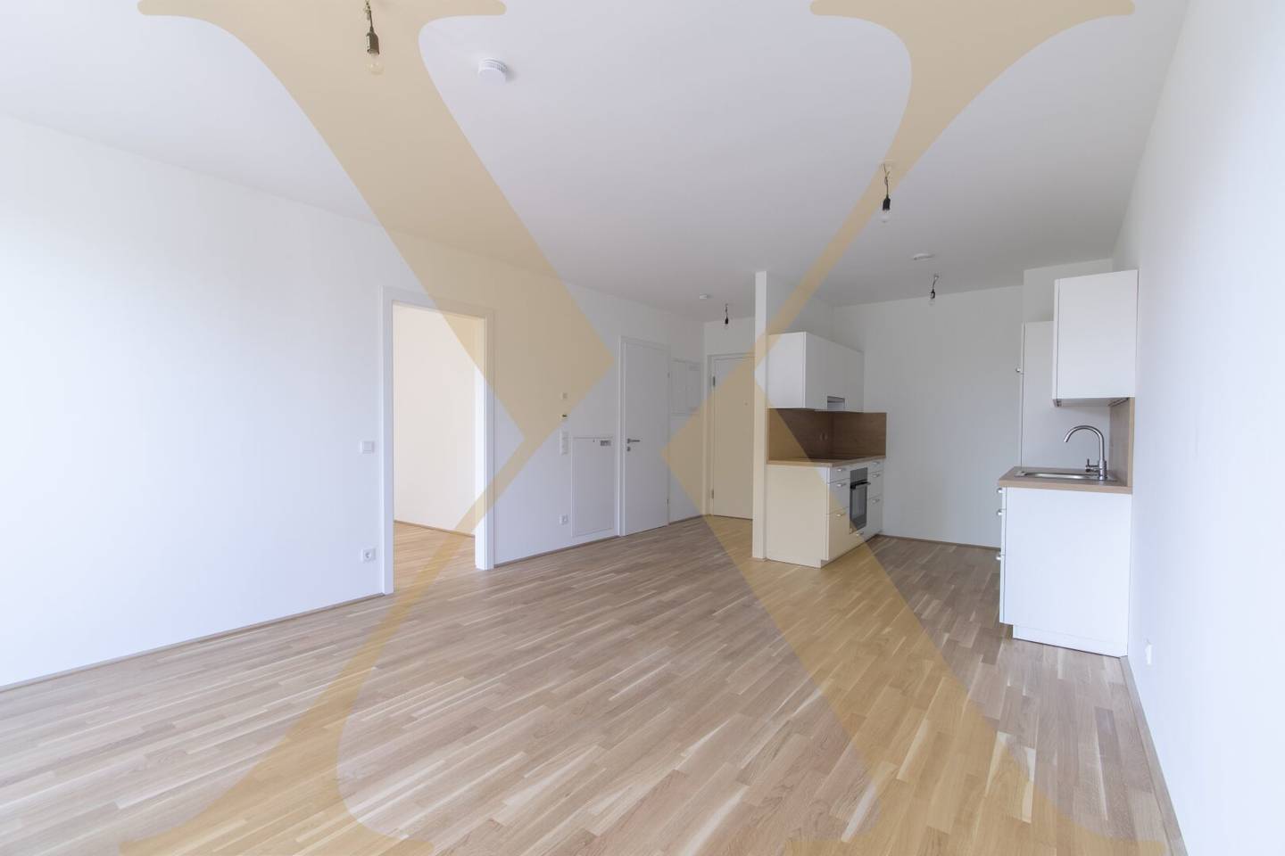 First-class two room apartment with a great east facing balcony in Linz near Hummelhofwald for rent