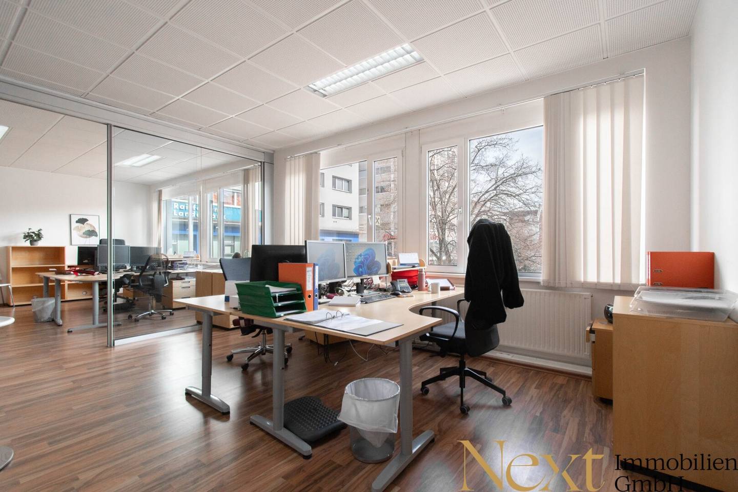 Bright Office Space with Air Conditioning and Advertising Space in Linz