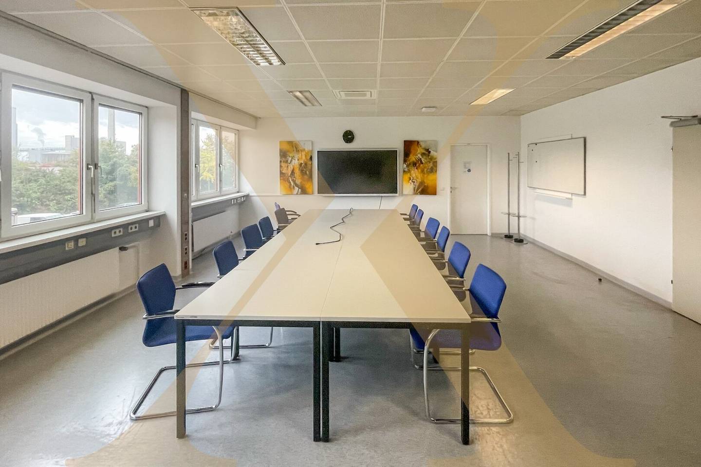 Office wing in a perfect location in Linz port area for rent Outdoor storage area optionally rentable
