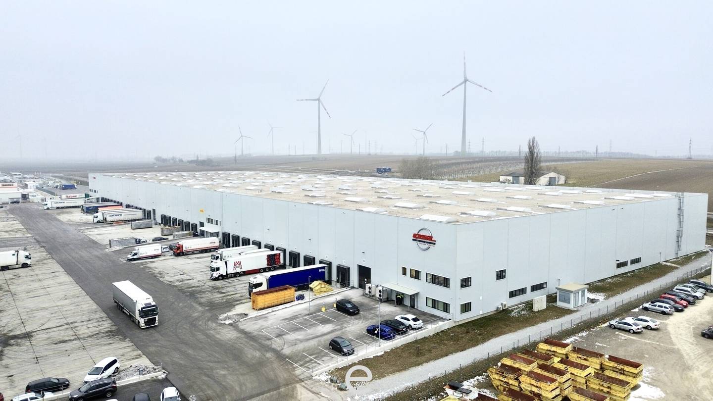 Business Park in the South of Vienna I from approx. 300 m² commercial and production space