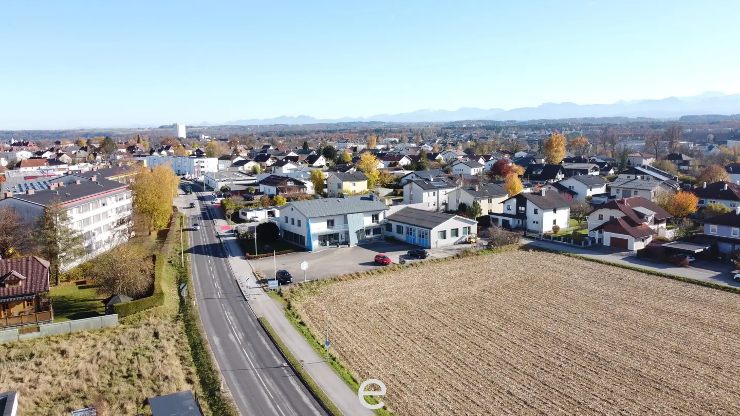 Attractive development plot in a prime location in Lambach
