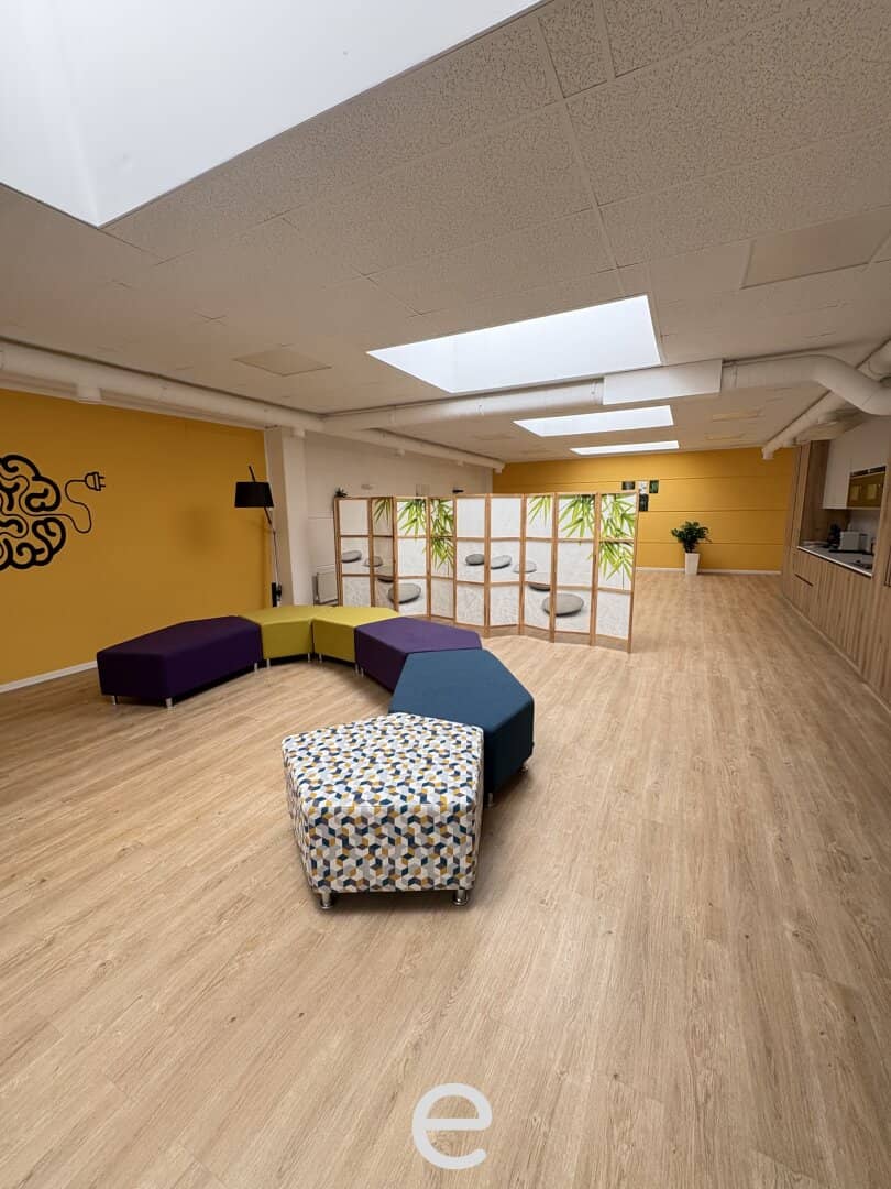 Office in quiet location with parking space and shared kitchen