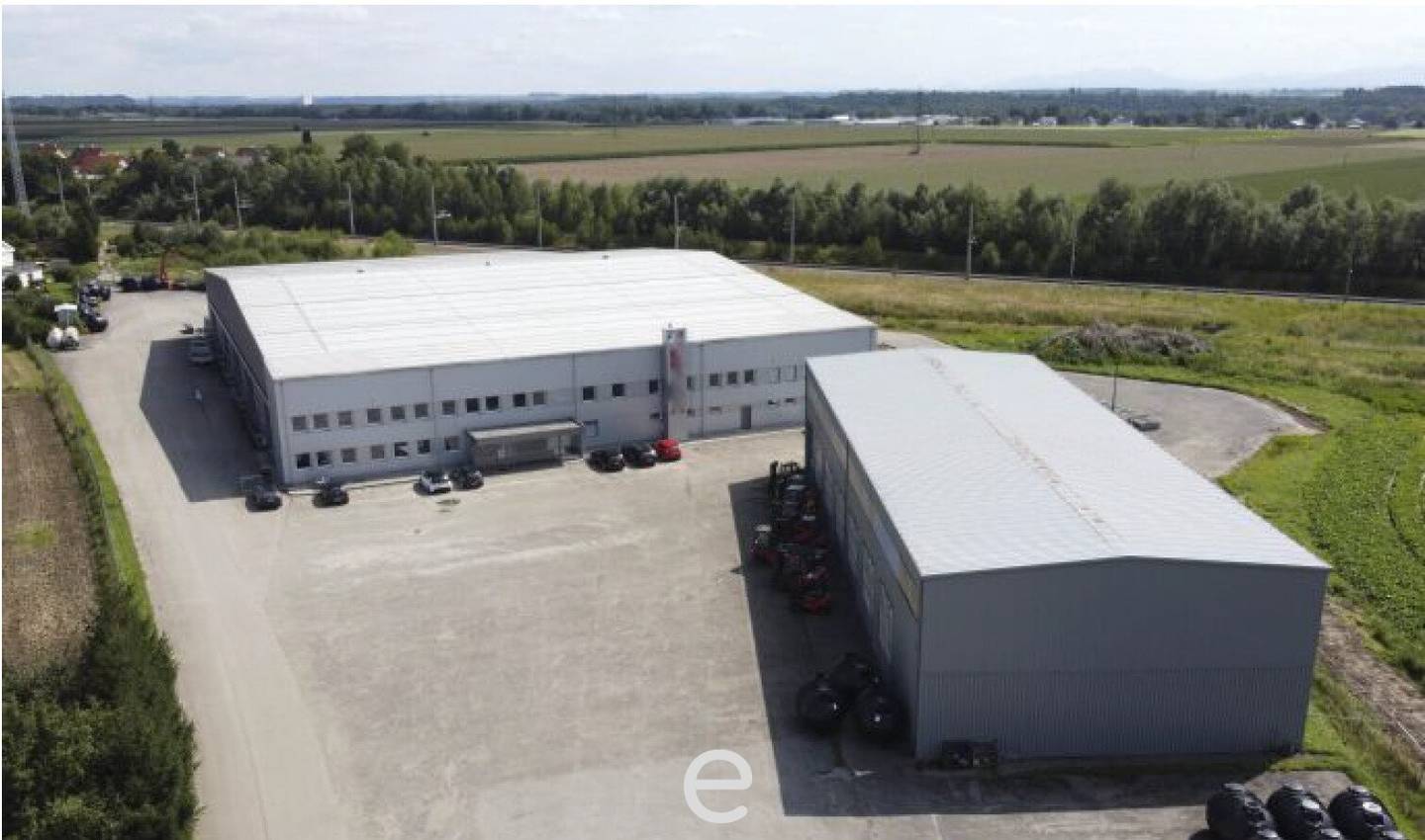 Divisible warehouse with overhead cranes in Schlatt