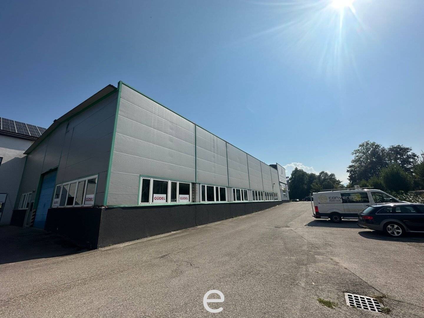 Spacious warehouse with 8 m ceiling in Sierning