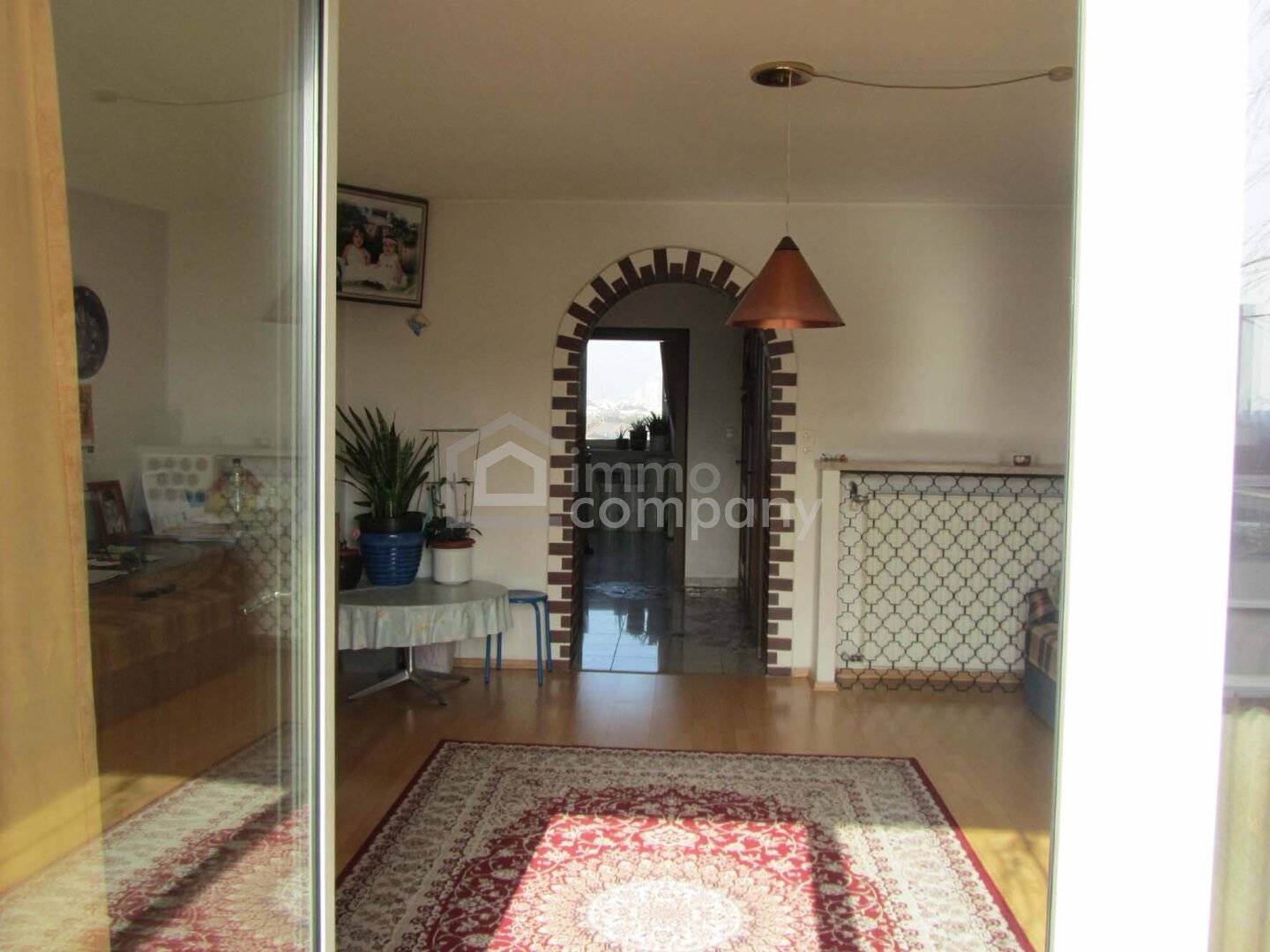 Wohnung Sonniger Balkon mit Blick über die Stadt