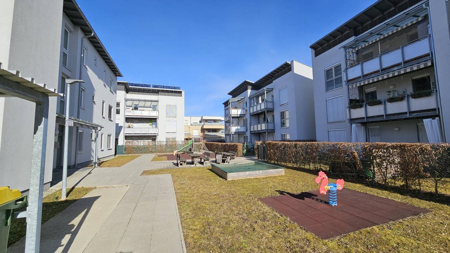 Baderstraße 7,8,9,10 | Garagenplätze