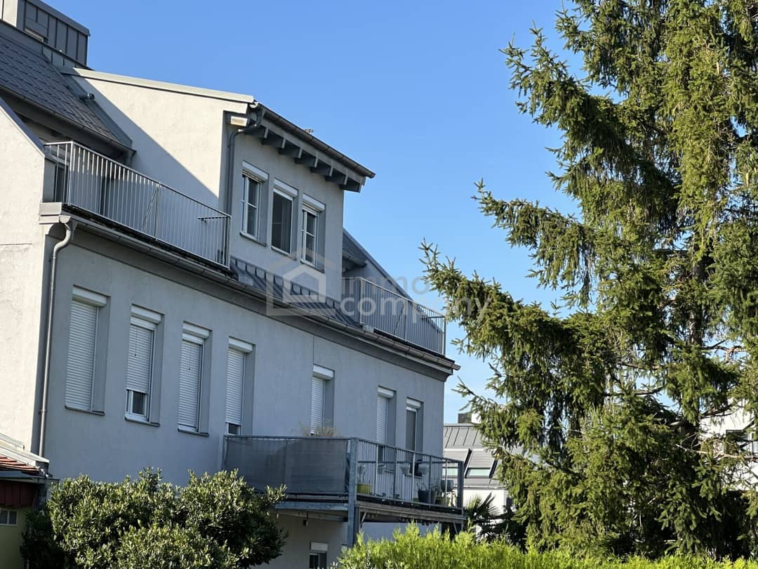 Penthouse Dachterrasse großer Garten ruhige Lage