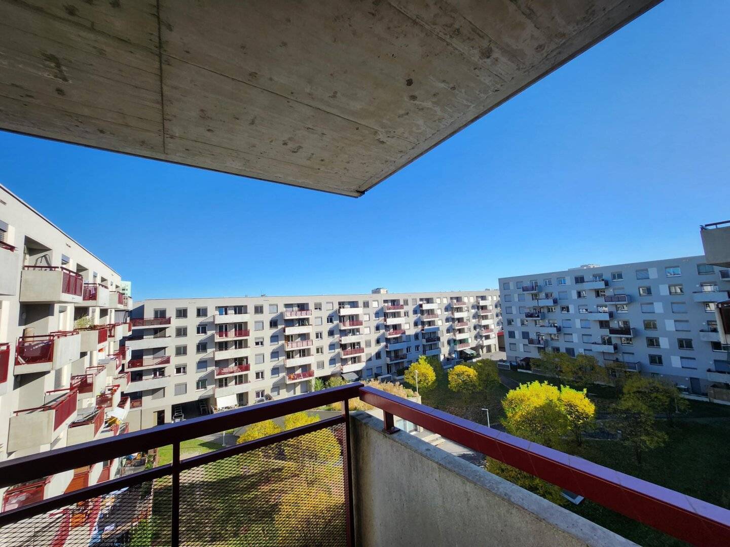 Helle 3-Zimmer-Wohnung mit Balkon in 8020 Graz