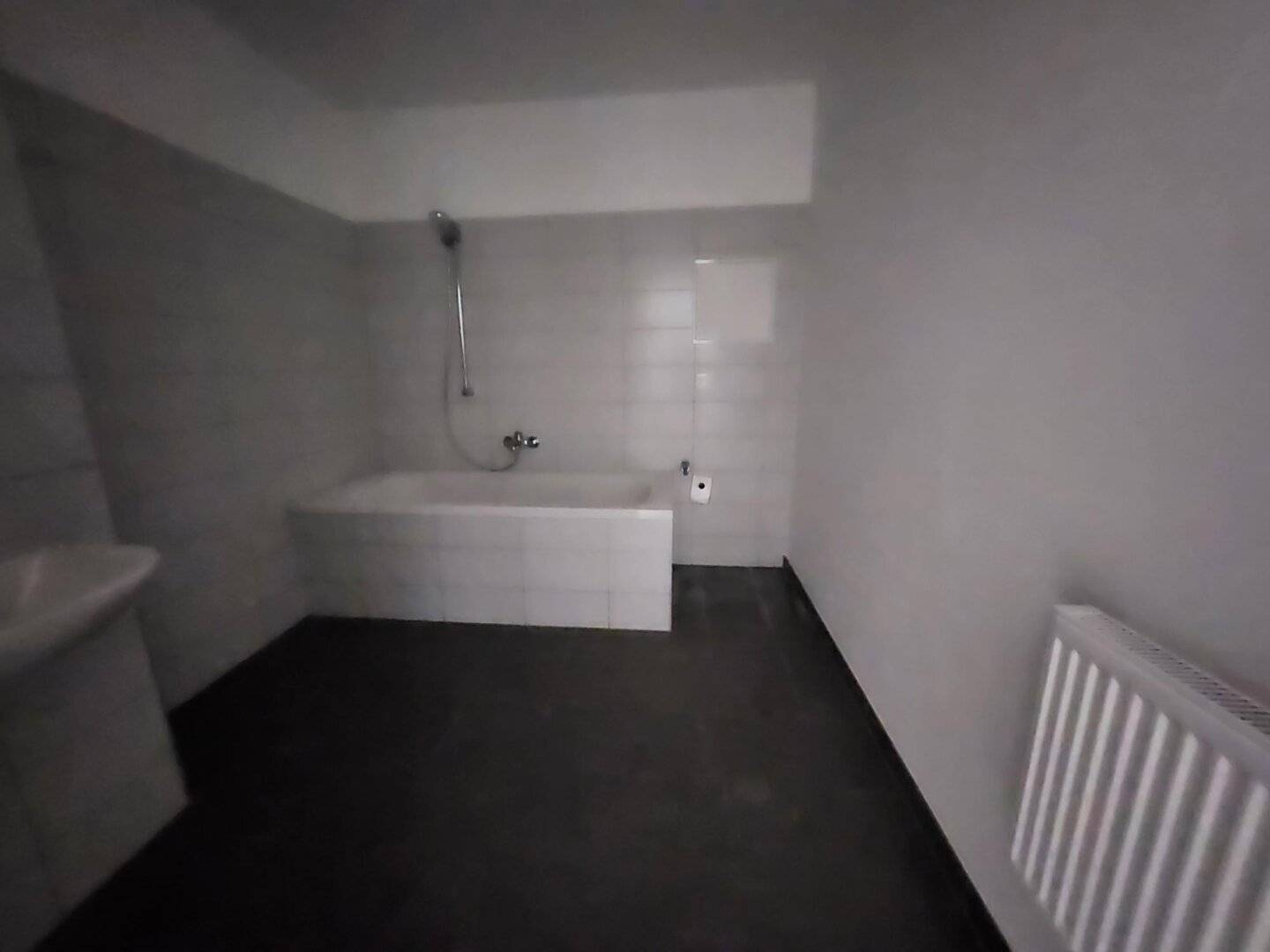 Helle 3-Zimmer-Wohnung mit Balkon in 8020 Graz