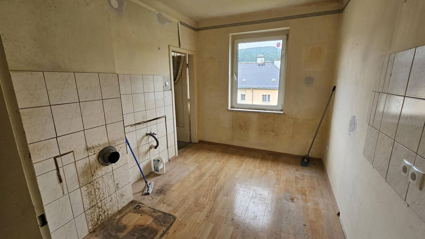 Permanent! Two room apartment in a beautiful location