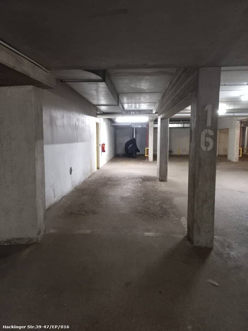 Underground Parking Space in Penzing