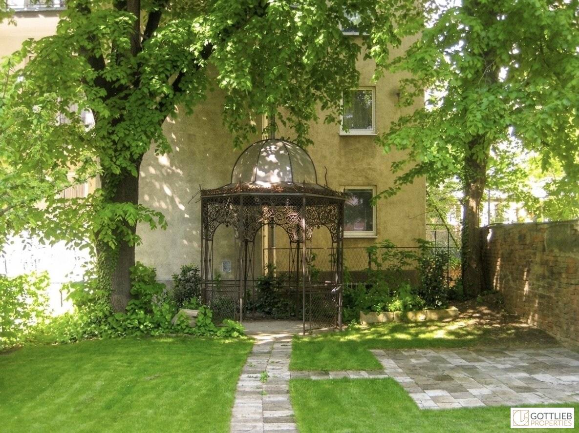 Unbefristet und Bestlage nahe Hamerlingplatz! Liebevoll saniertes 2-Zimmer-Altbau-Büro mit Gartennutzung