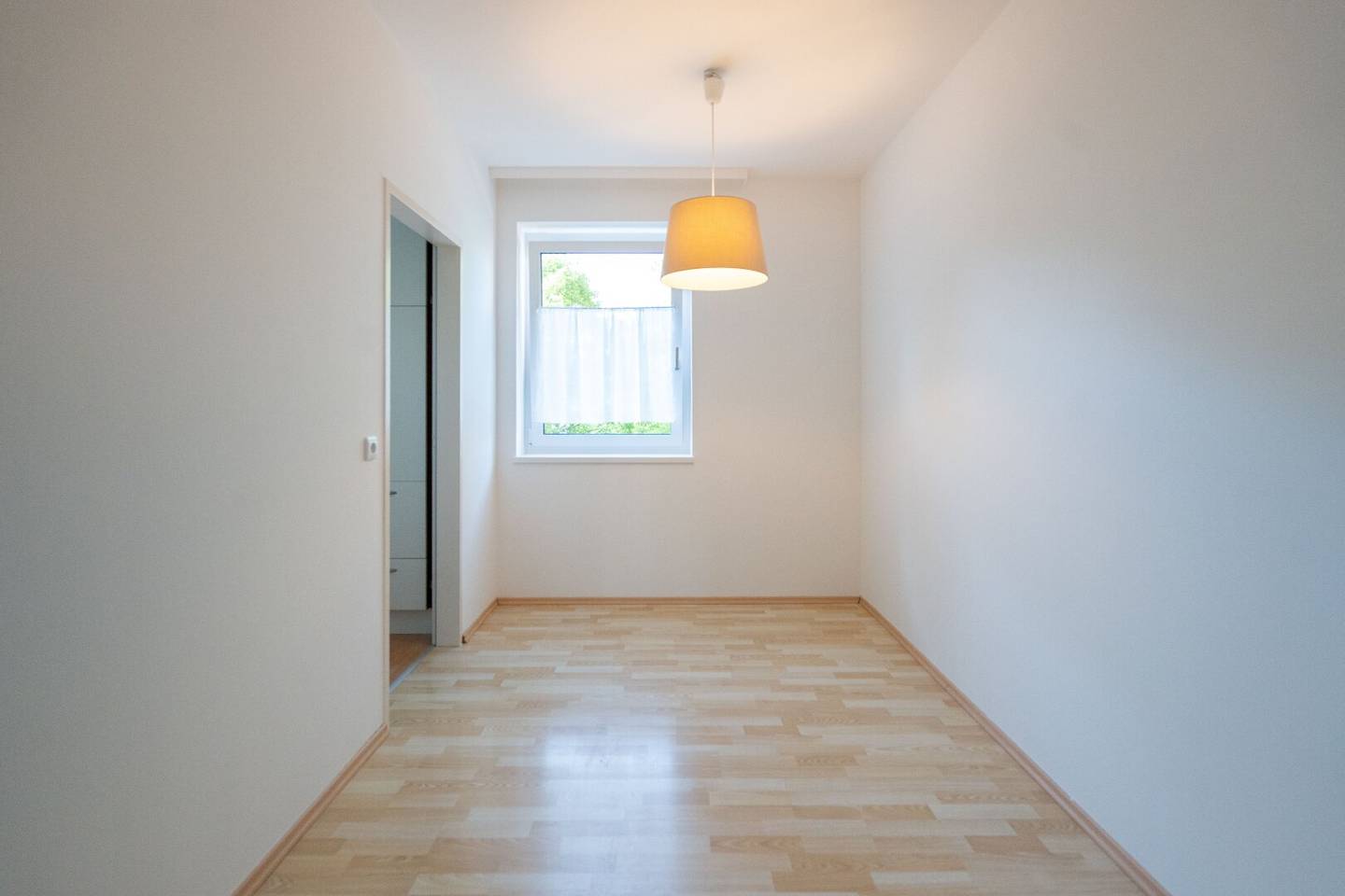 Charmante 3-Zimmer Wohnung mit Balkon/Loggia + Tiefgaragenparkplatz in Neuhofen an der Krems zu kaufen