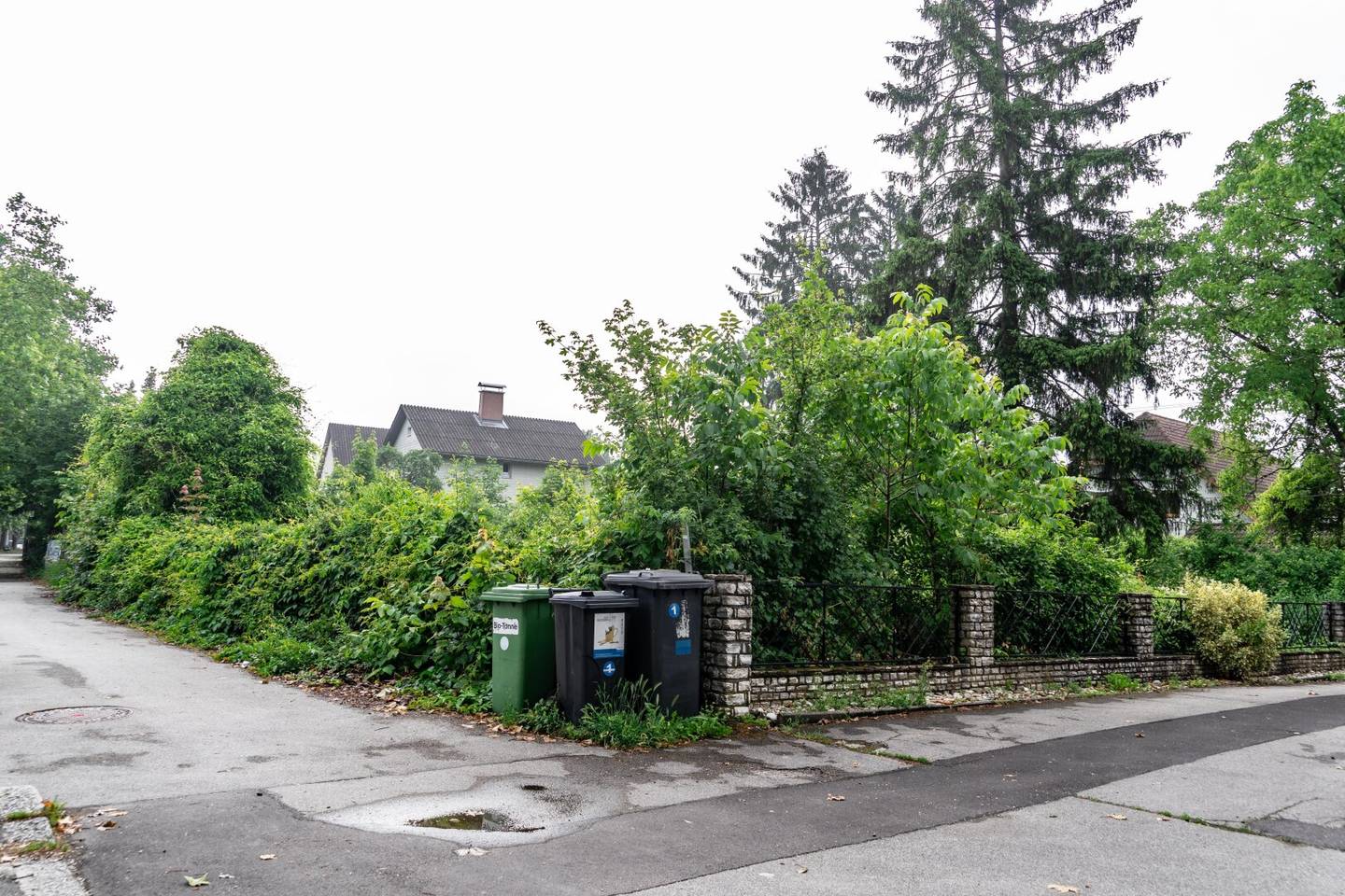 Kleinmünchen: Grundstück mit genehmigtem Bauplan für 6 Wohneinheiten – Ihre Investitionschance!