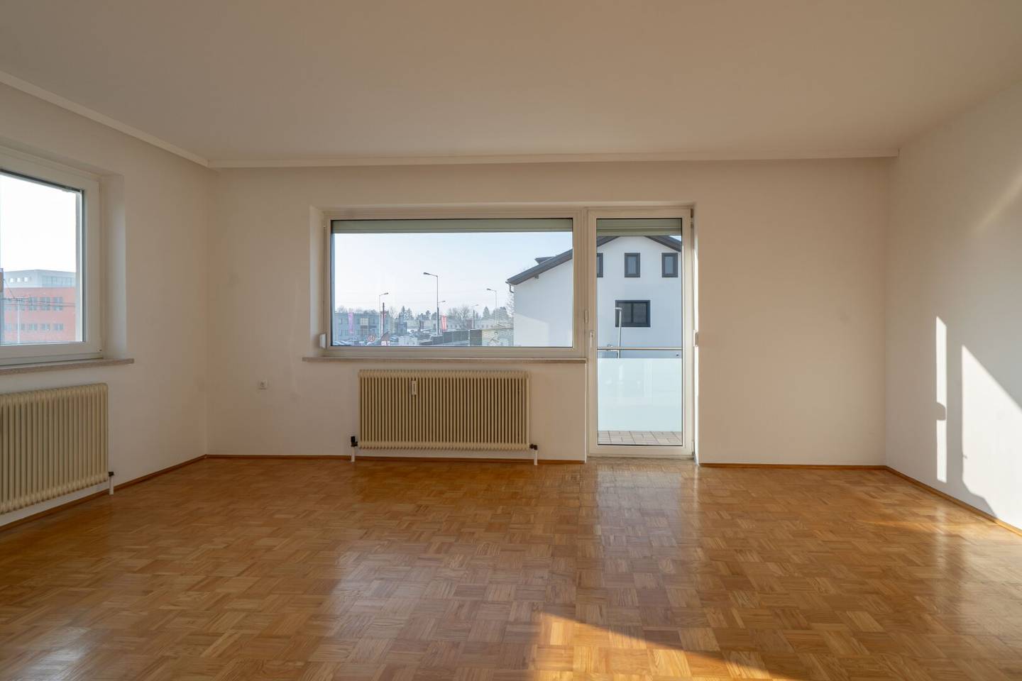 Versatile office or law practice space in Leonding near Kürnberghalle for rent