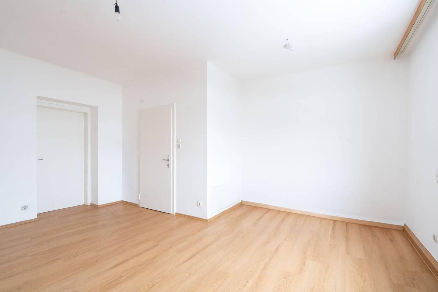 Charmante 2-Zimmer-Wohnung in Linz zu mieten, Nähe InfraCenter!