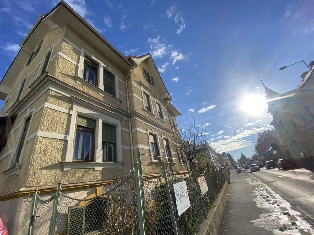 Zentral gelegene, repräsentative Altbauvilla in einen der beliebtesten Grazer Bezirken St. Peter