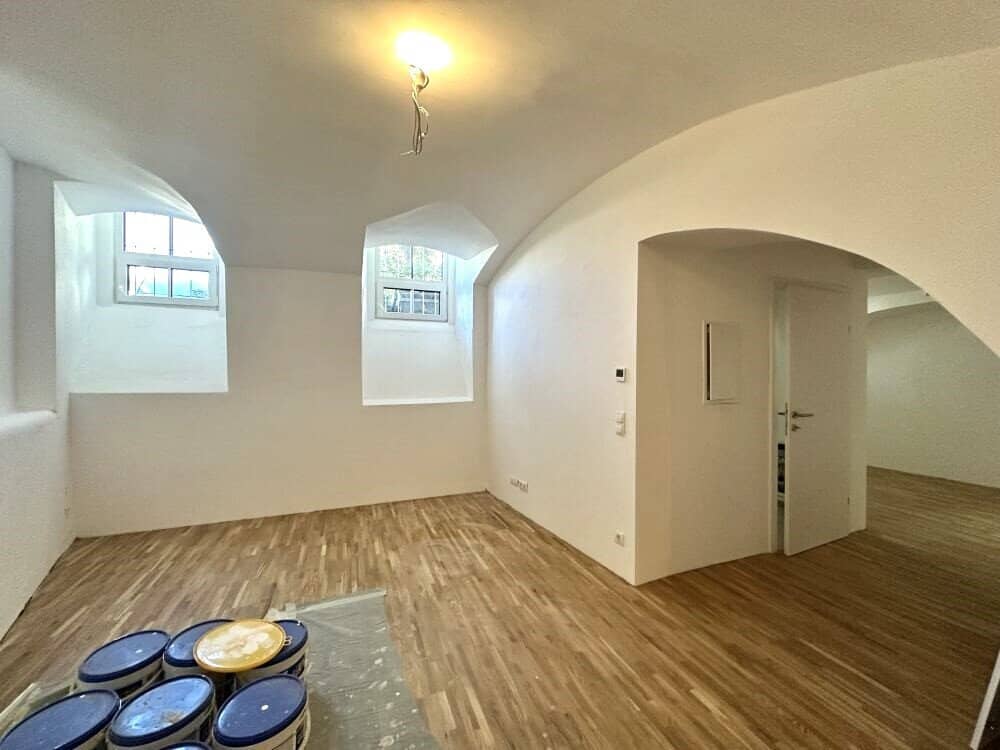 Central commercial space in a very popular Graz location adjacent to the 1st district in Grazbachgasse