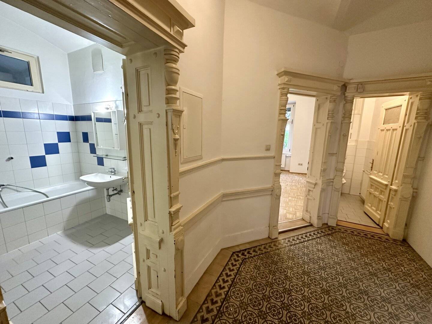 Charmante 2,5-Zimmer-Altbauwohnung mit separater Küche unmittelbar neben dem Grazer Lendplatz – unbefristeter Mietvertrag möglich - Provisionsfrei!