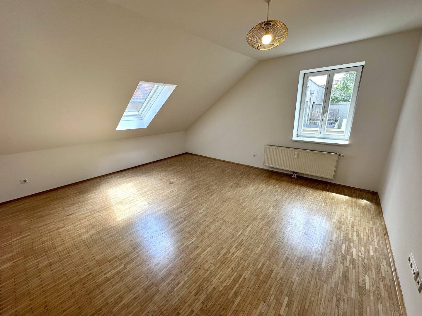 Ideal geschnittene Innenstadtwohnung – WG-tauglich – in sehr zentraler Lage unmittelbar beim Grazer Jakominiplatz - Provisionsfrei