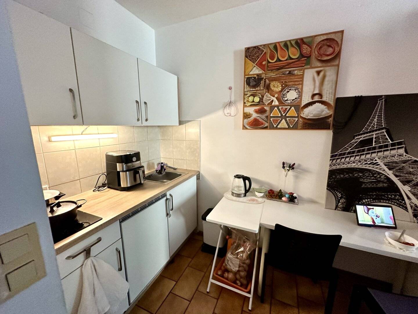 Ideally laid out two room apartment directly near the Karl-Franzens-Universität on Heinrichstraße