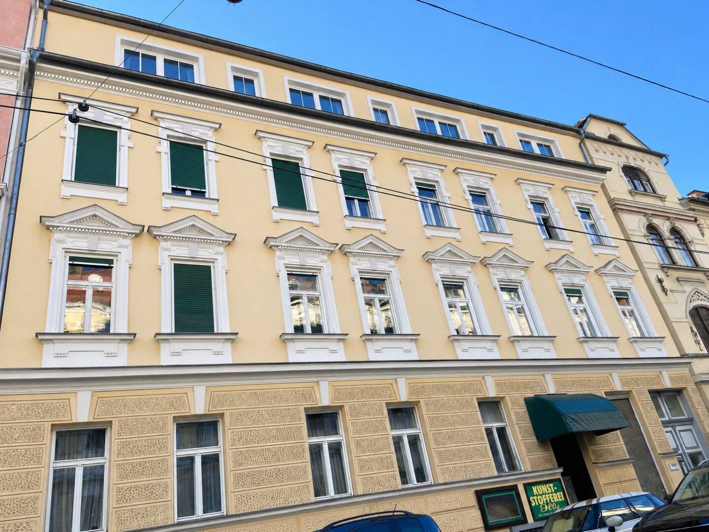 Wohnungseigentumspaket - Gewerbefläche und kleine Wohnung mit Balkon in sehr guter Lage in der Steyrergasse nahe der Grazer Innenstadt zu Verkaufen - bestandsfrei