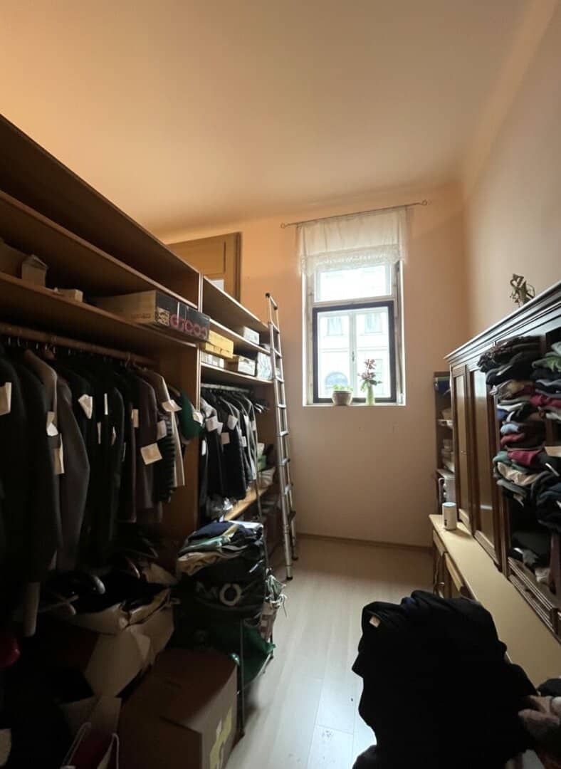 Wohnungseigentumspaket - Gewerbefläche und kleine Wohnung mit Balkon in sehr guter Lage in der Steyrergasse nahe der Grazer Innenstadt zu Verkaufen - bestandsfrei