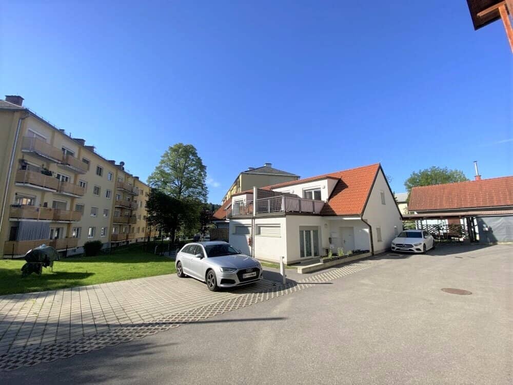 Car parking space in Mariatroster Straße for rent