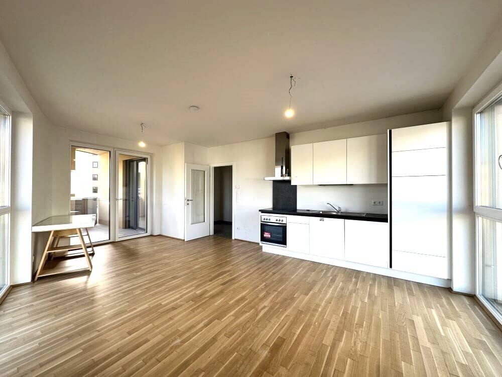 First month rent-free, bright modern two-bedroom apartment with a loggia and underground car parking space, commission-free