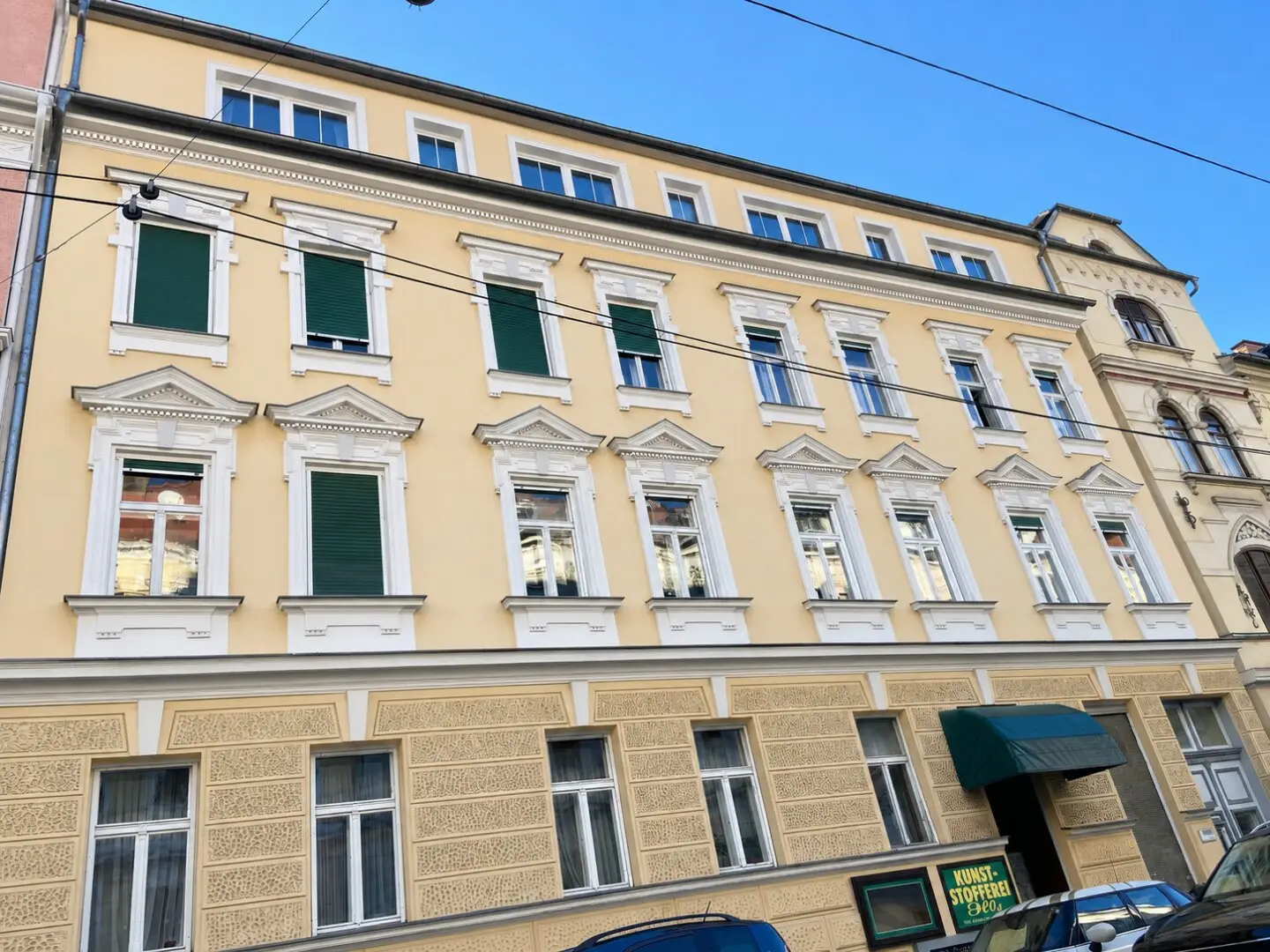 Gut frequentierte rund 13 m² große Gewerbefläche in sehr guter Lage in der Steyrergasse nahe der Grazer Innenstadt