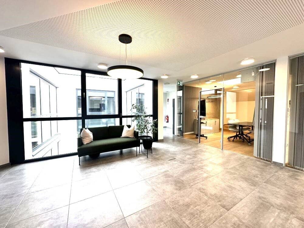 EXKLUSIV – Repräsentative und erstklassige Büroräumlichkeiten Büro über den Dächern von Graz in bester Innenstadtlage am Joanneumring