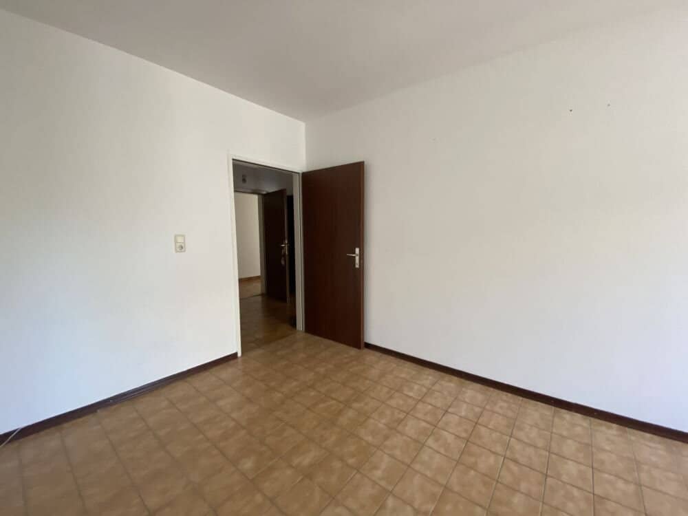 Beautiful WG-suitable 2-room apartment directly opposite Karl-Franzens University on Heinrich Street de