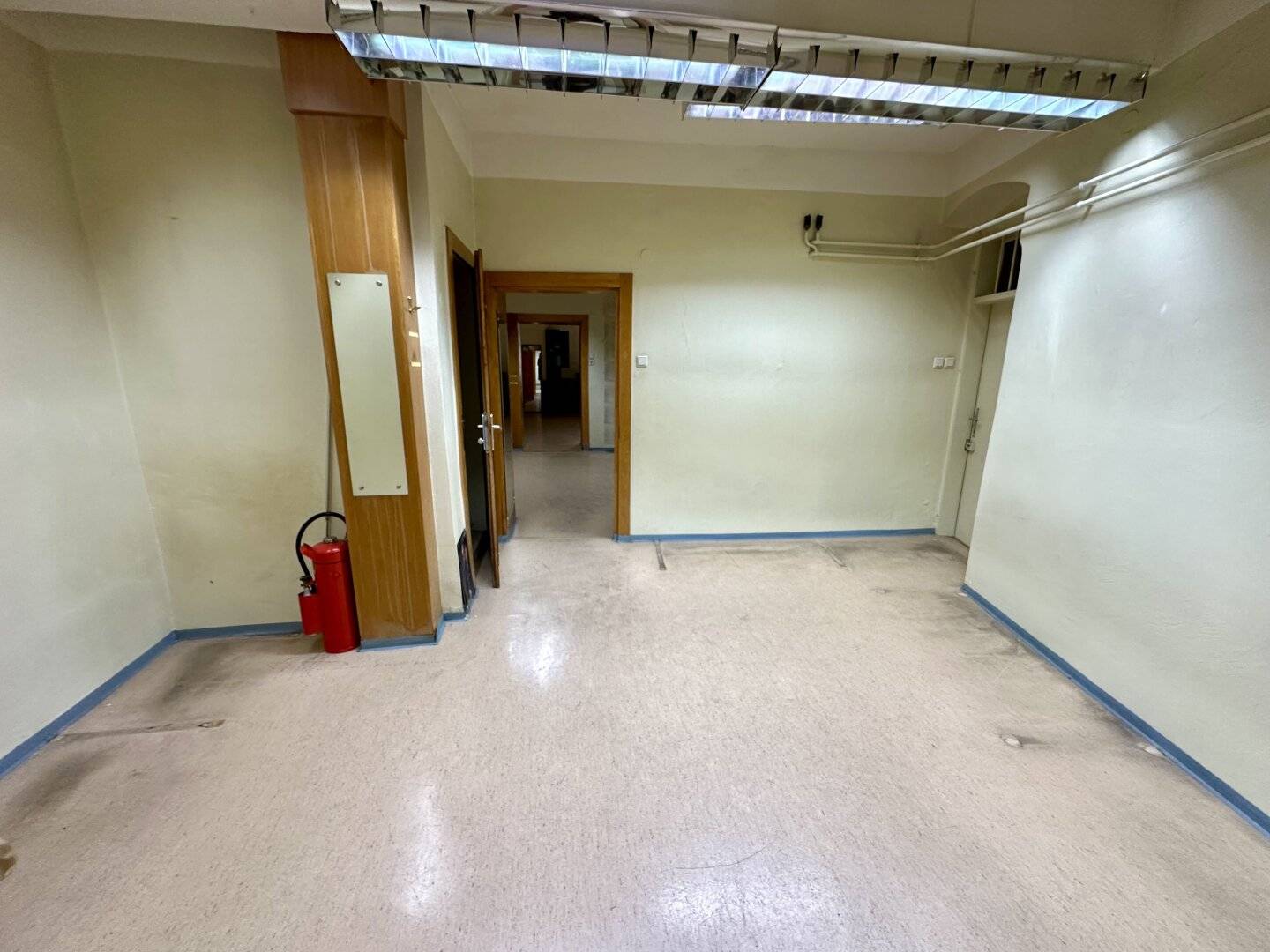 Repräsentative Gewerbefläche in hochfrequentierter Innenstadtlage am Südtiroler Platz