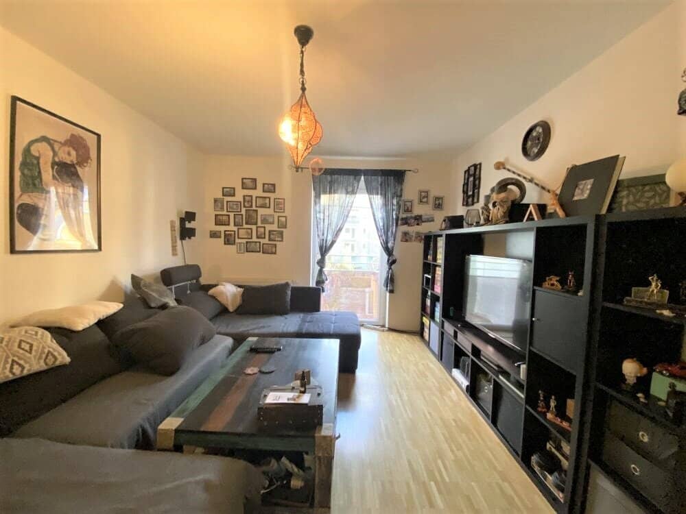 Provisionsfrei - Perfekt aufgeteilte 3-Zimmer-Wohnung mit Balkon und separater Küche in zentraler Stadtlage