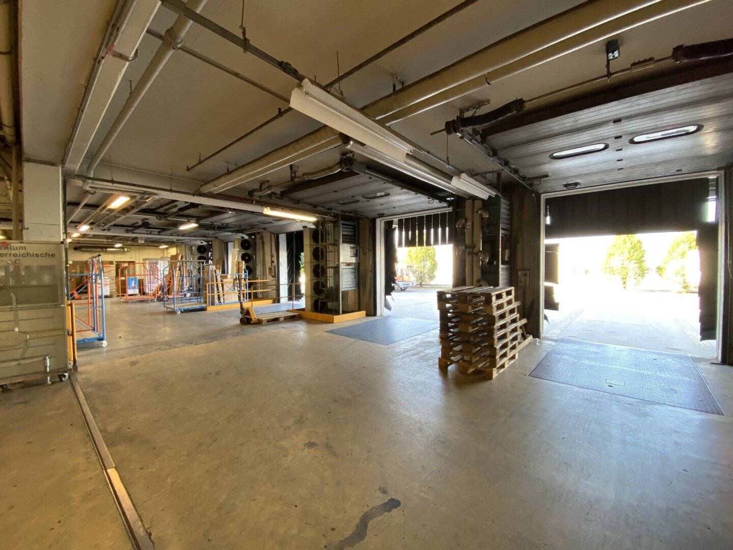 1 Monat mietfrei! Büro- und Logistikfläche mit rund 18.166 m² zu vermieten – zentral in Graz Puntigam - PROVISIONSFREI!