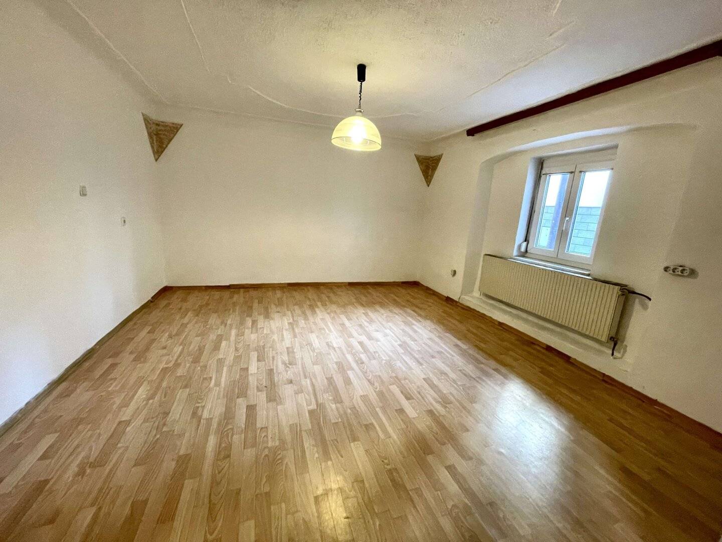 Ideal aufgeteilte 4-Zimmer-Wohnung mit 2 Bädern in hipper Grazer Lage nahe Mur - Provisionsfrei!