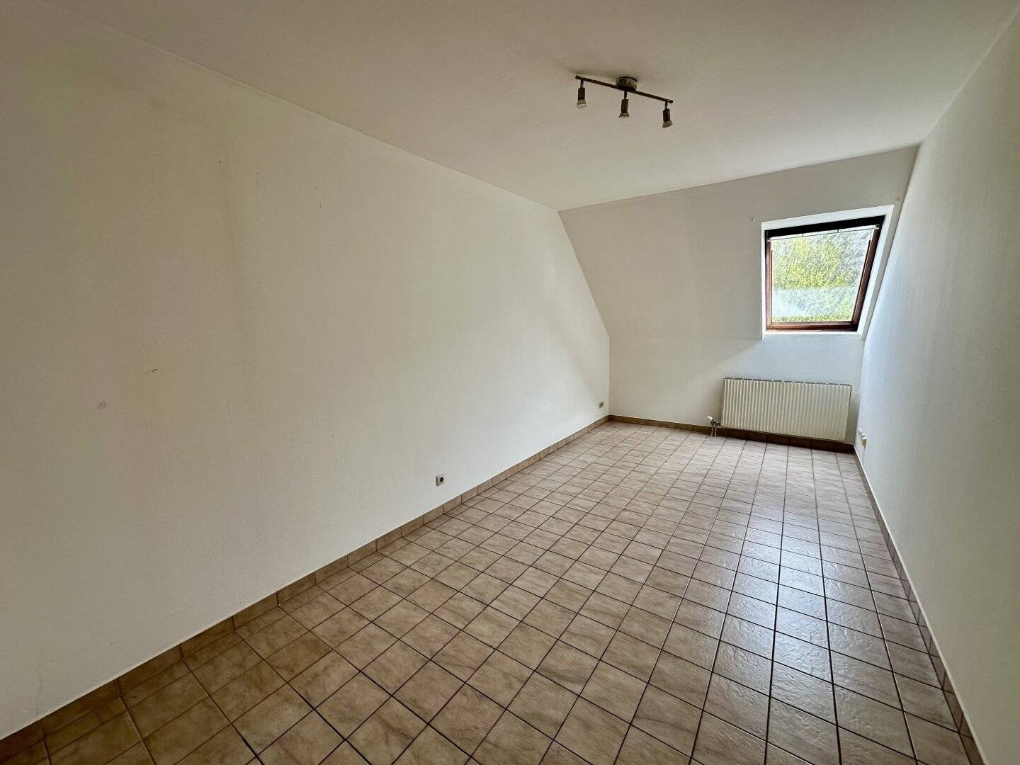 Cozy two room apartment directly near the Karl-Franzens-Universität in Heinrichstraße
