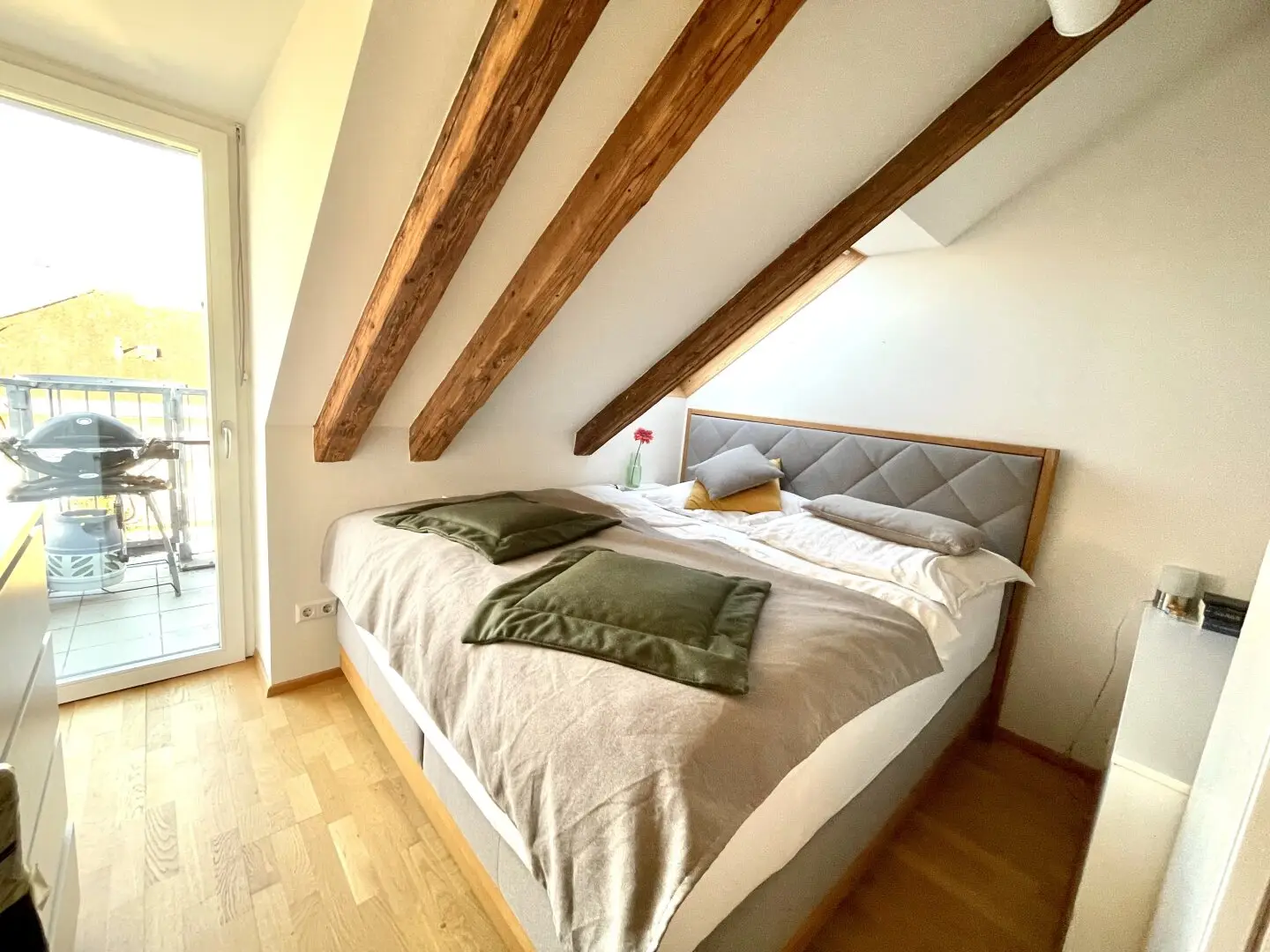 Zentrale Lage gegenüber der TU – Sehr gepflegte Anlegerwohnung in zentraler guter Lage nahe der Grazer Innenstadt