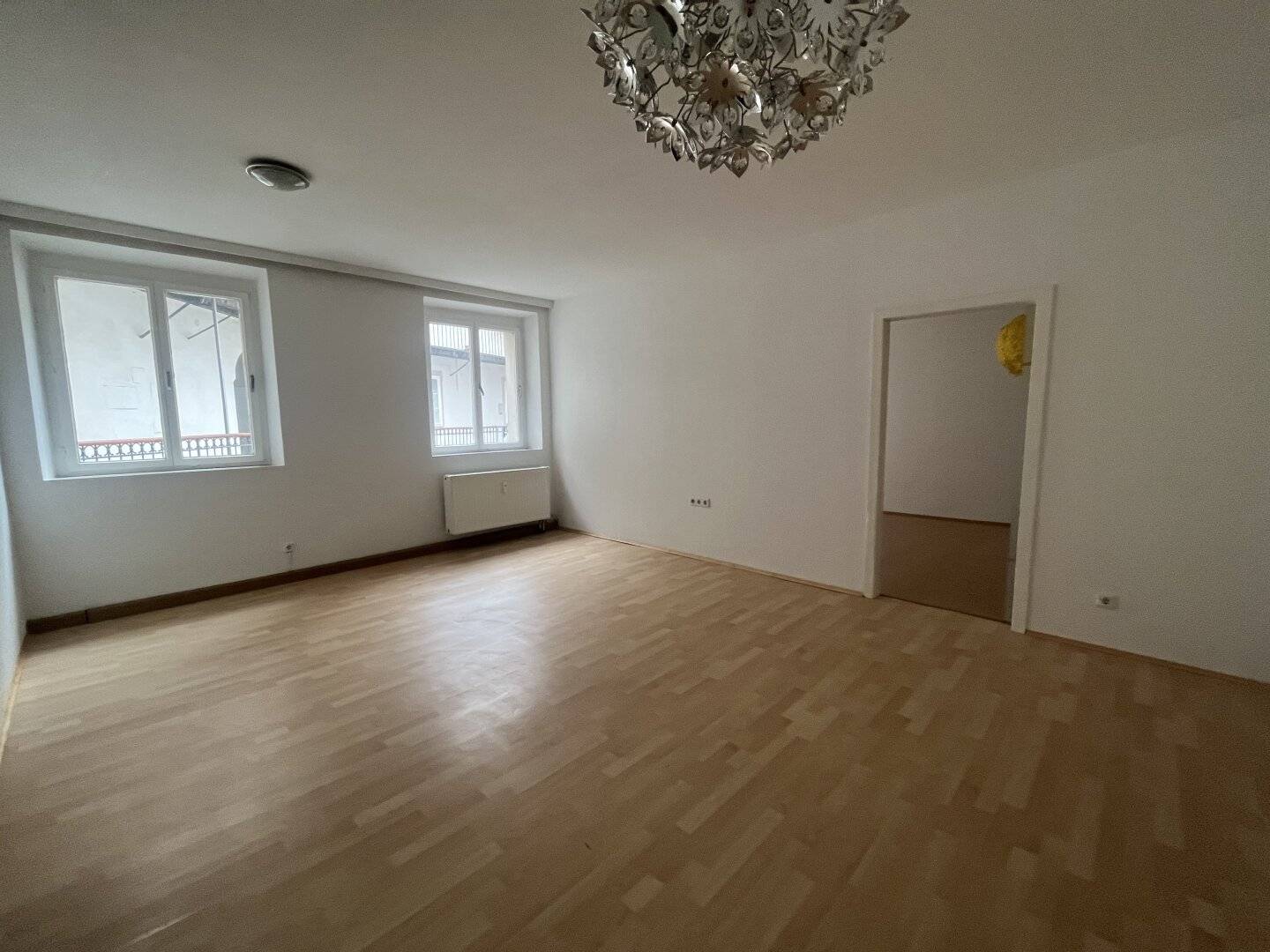 Schöne 2-Zimmer-Wohnung mit separater Küche in beliebter und hipper Lage nahe der Innenstadt - Provisionsfrei!