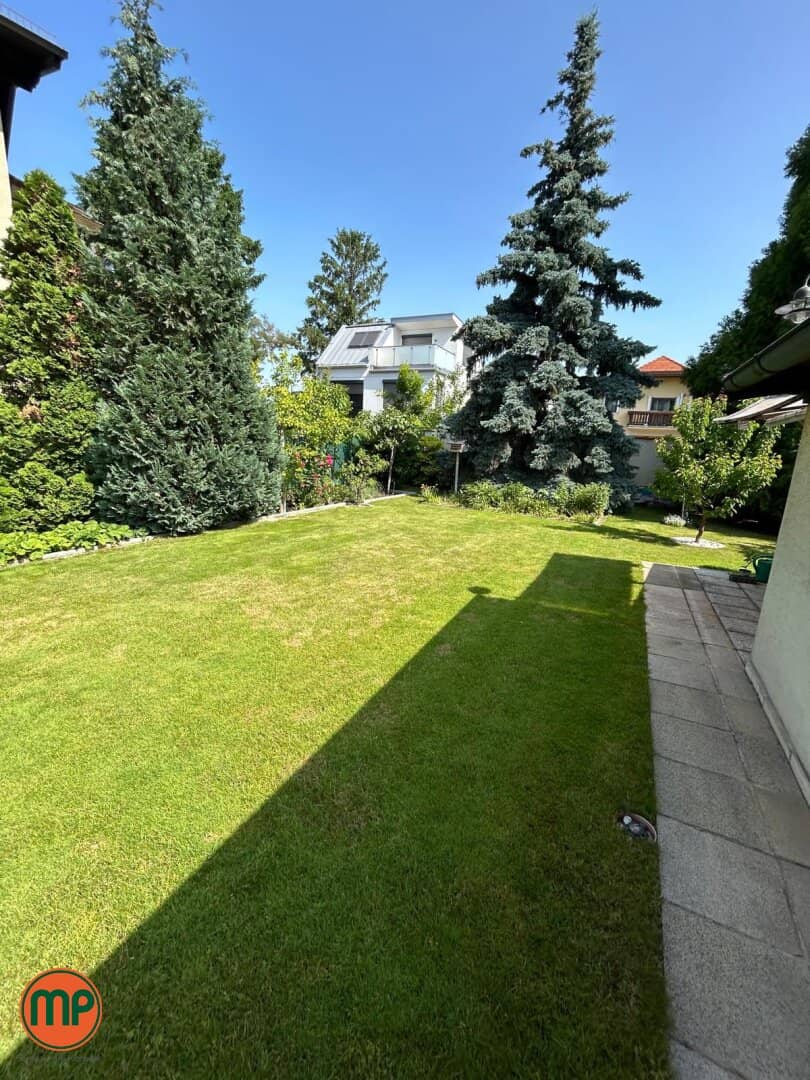 Ein Zuhause am Wasser: Haus mit Garten und bestehendem Wohnrecht an der Neuen Donau