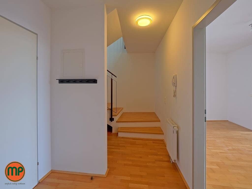 Maisonette apartment in the attic in the 17th district