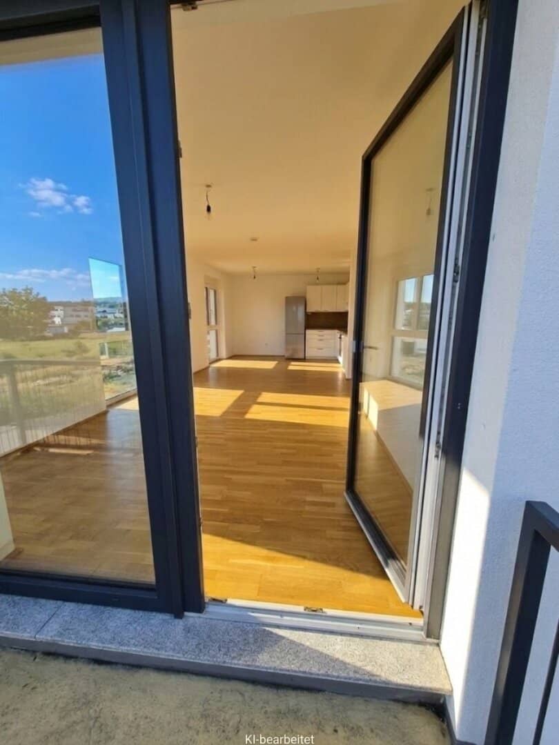 Neubau: Ca. 76 m² Wohnung mit Balkon