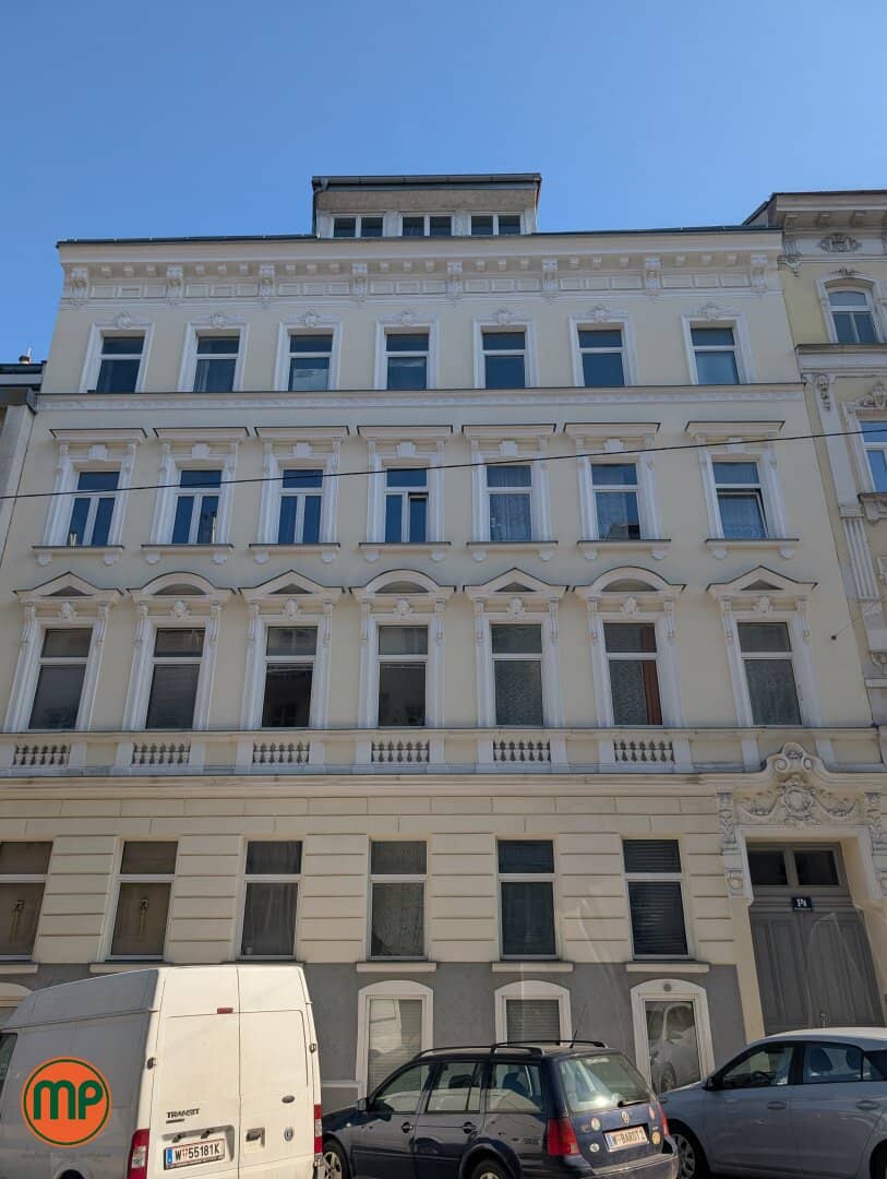 BESONDERE GELEGENHEIT: Maisonette DG-Wohnung mit Terrasse