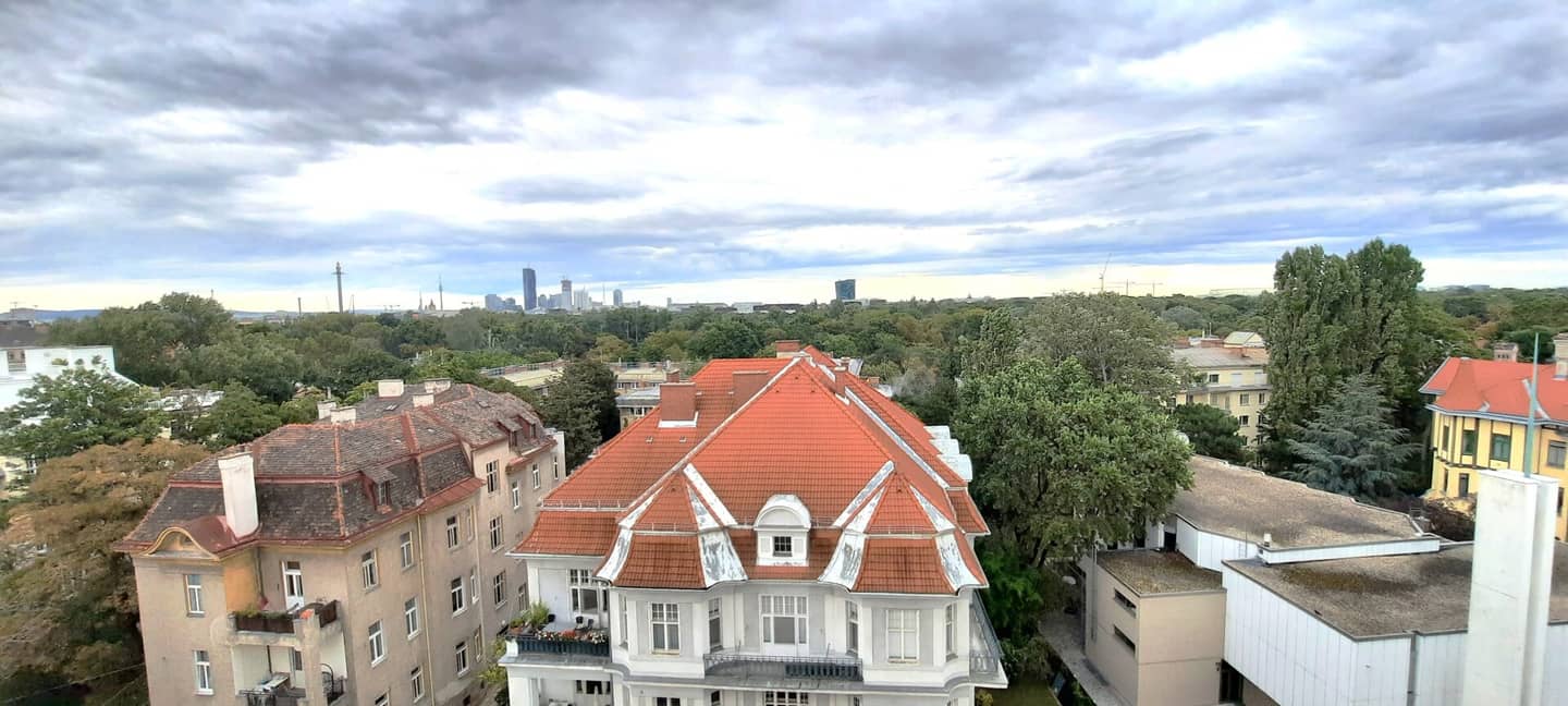 Modern penthouse with terrace, air conditioning and underfloor heating in sought-after Prater location