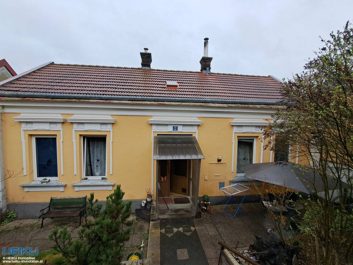 quietly situated single-family house with distant view in Berndorf